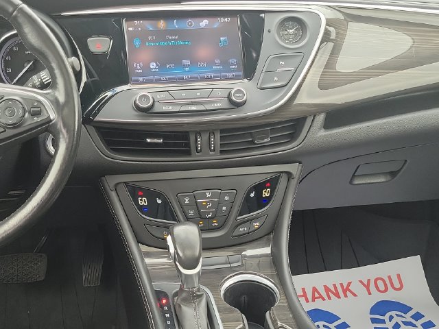Used 2020 Buick Envision Essence FWD image 27
