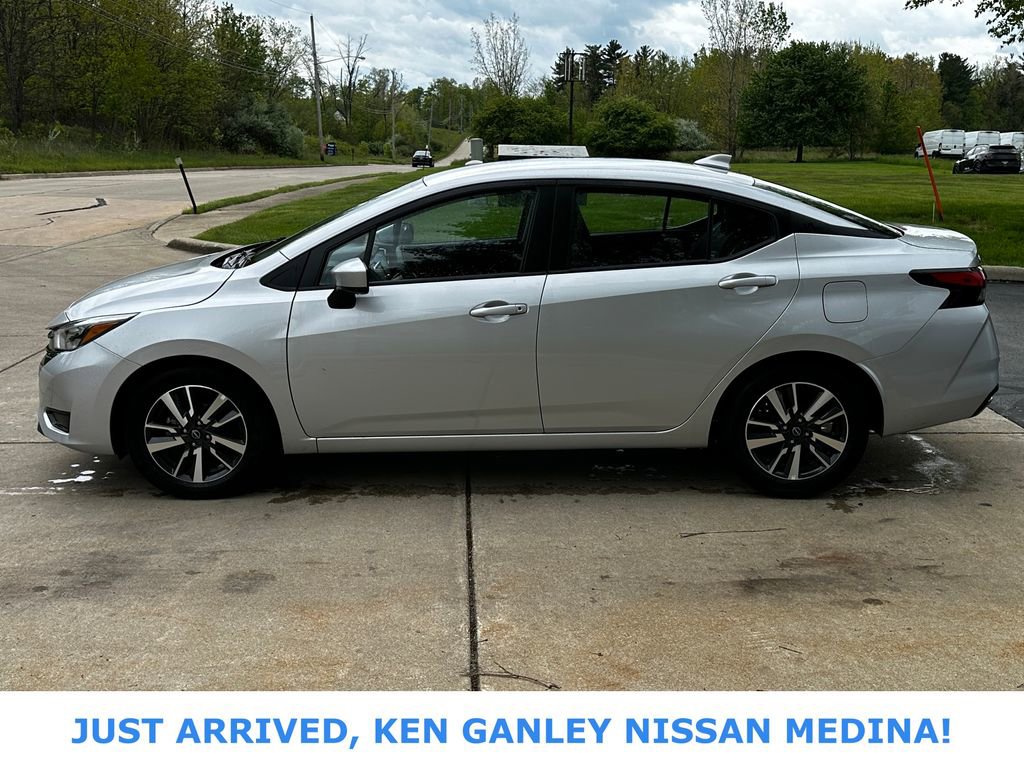 Used 2025 Nissan Versa SV FWD image 6
