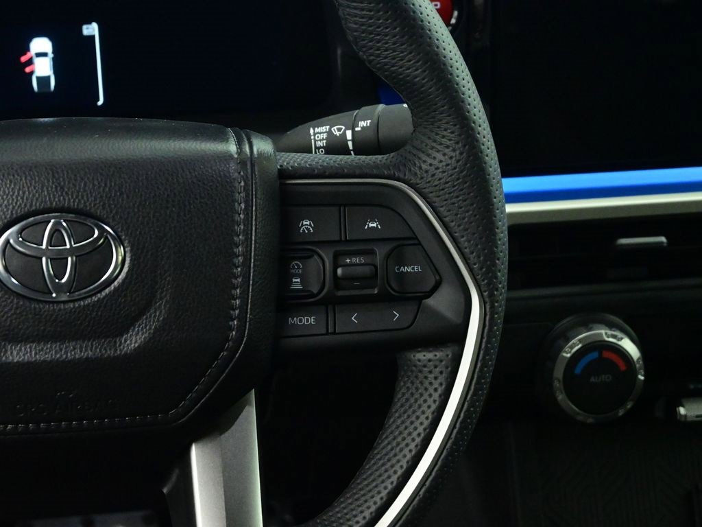 Used 2024 Toyota Tacoma TRD Sport image 5