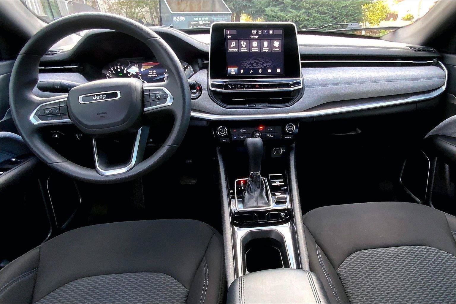 Certified 2025 Jeep Compass Sport AWD/4WD image 15