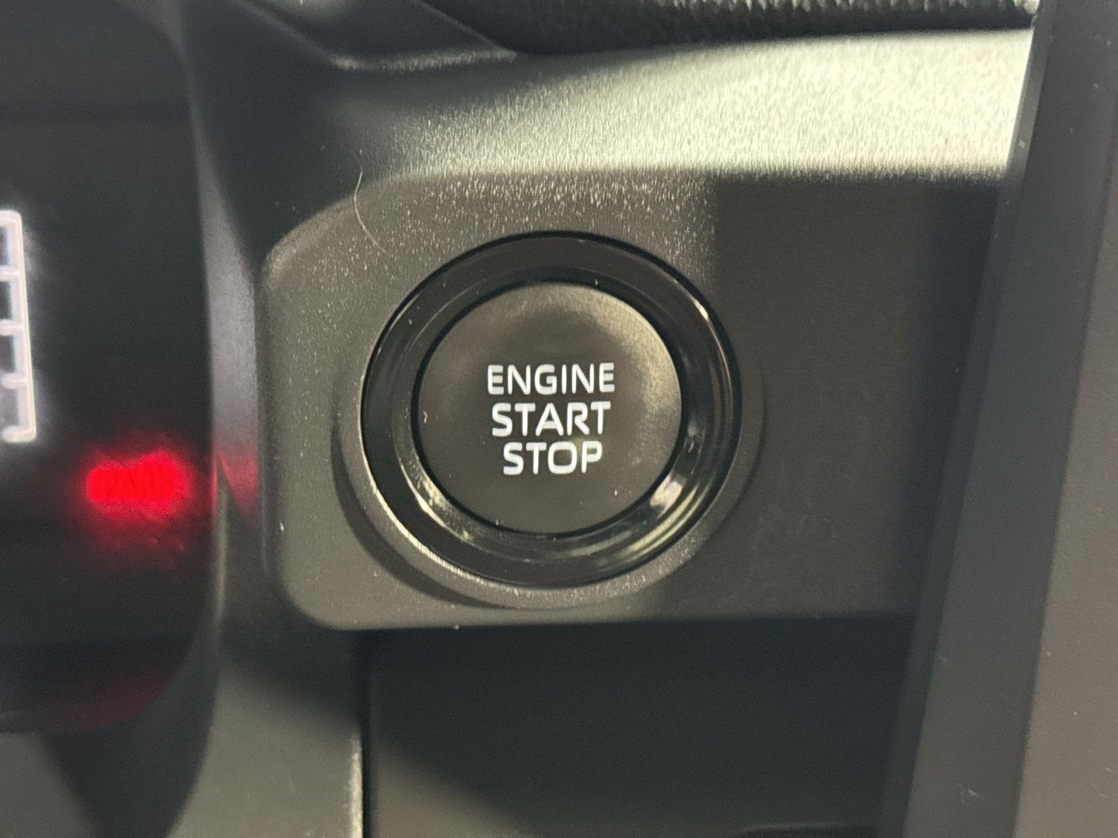 Used 2024 Toyota Tacoma SR AWD/4WD image 42