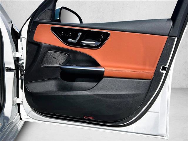 Used 2025 Mercedes-Benz C 300 Sedan image 19
