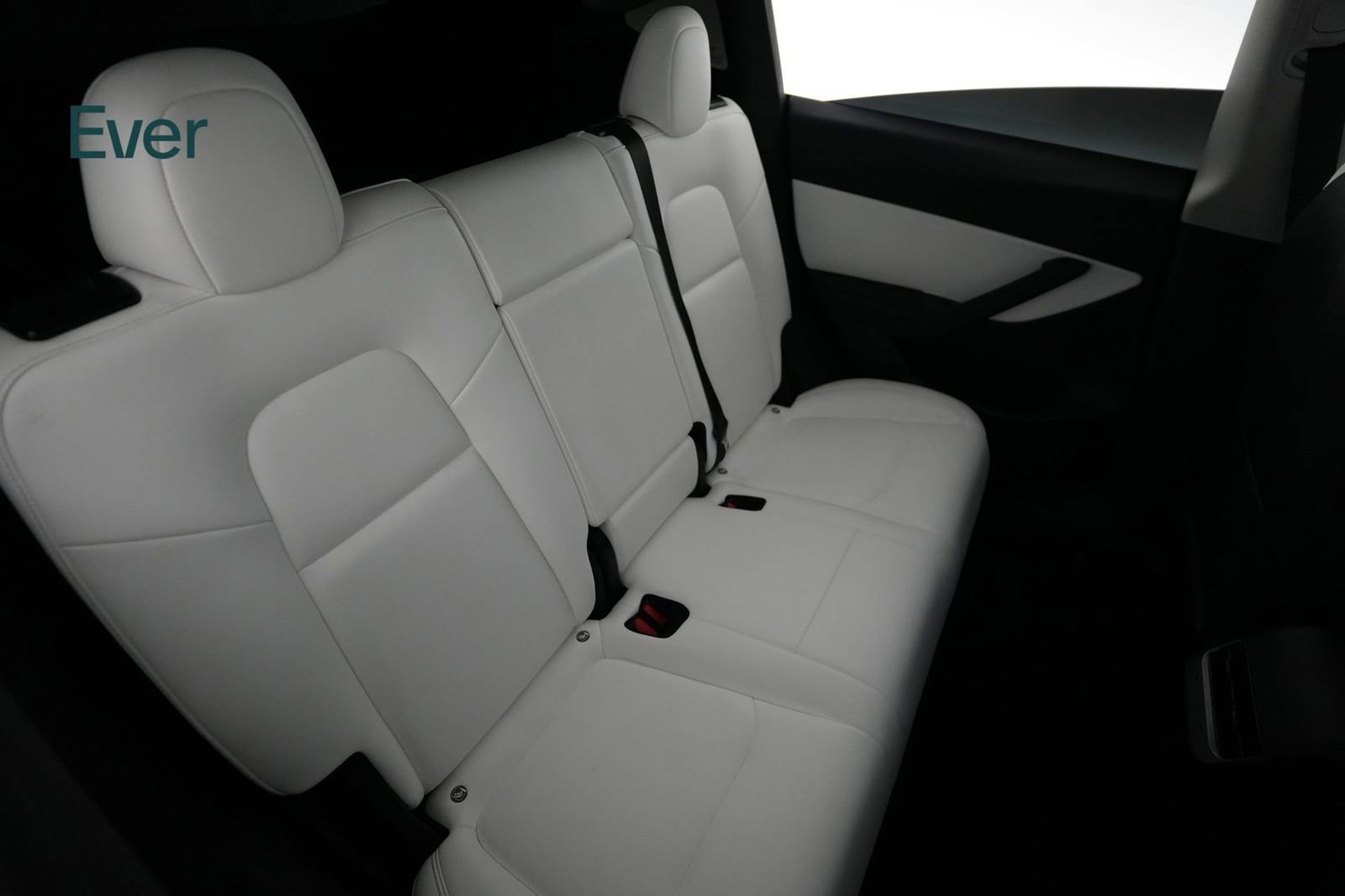 Used 2022 Tesla Model Y Performance image 5