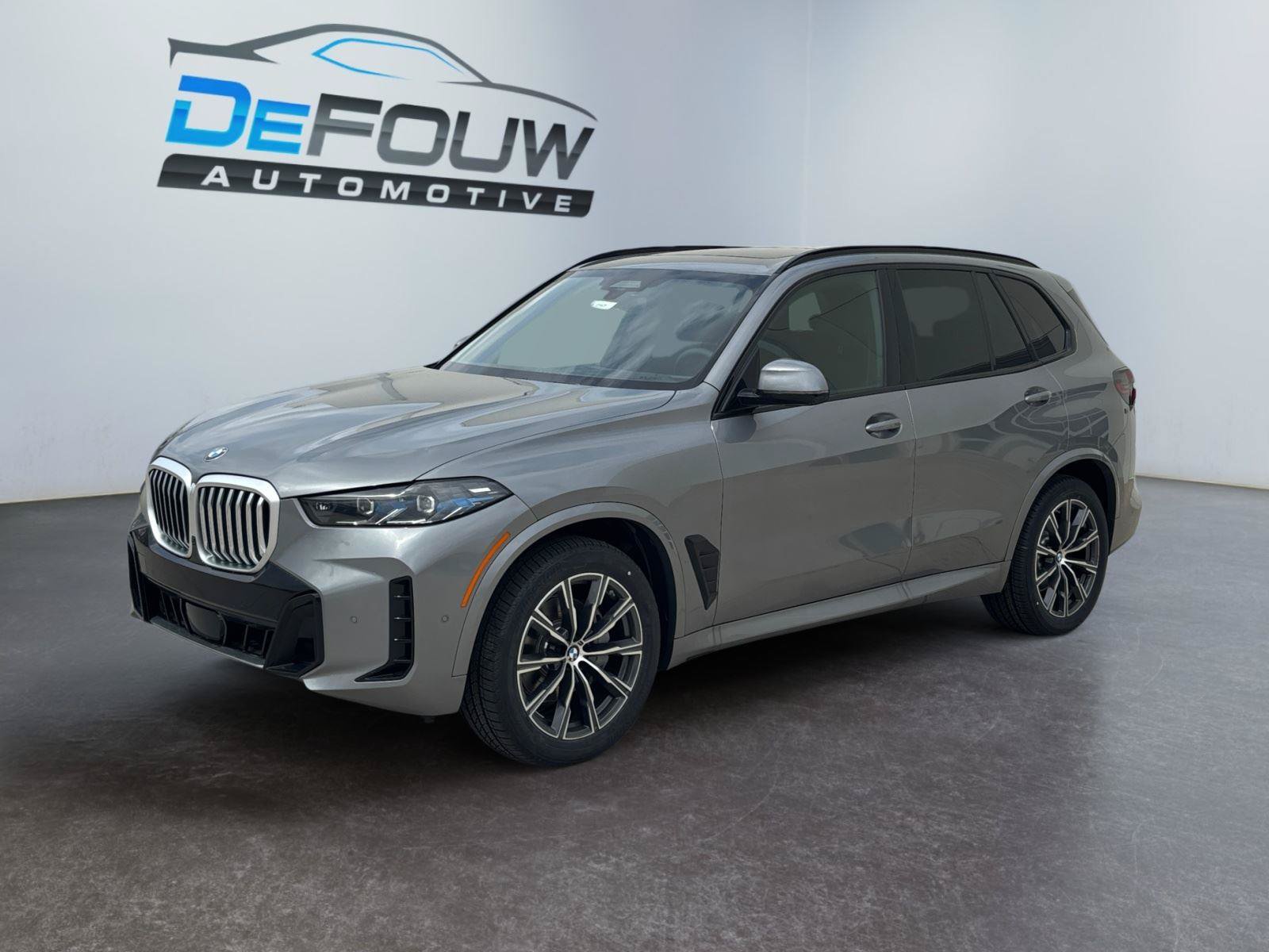 Used 2026 BMW X5 xDrive40i w/ M Sport Package AWD/4WD image 7