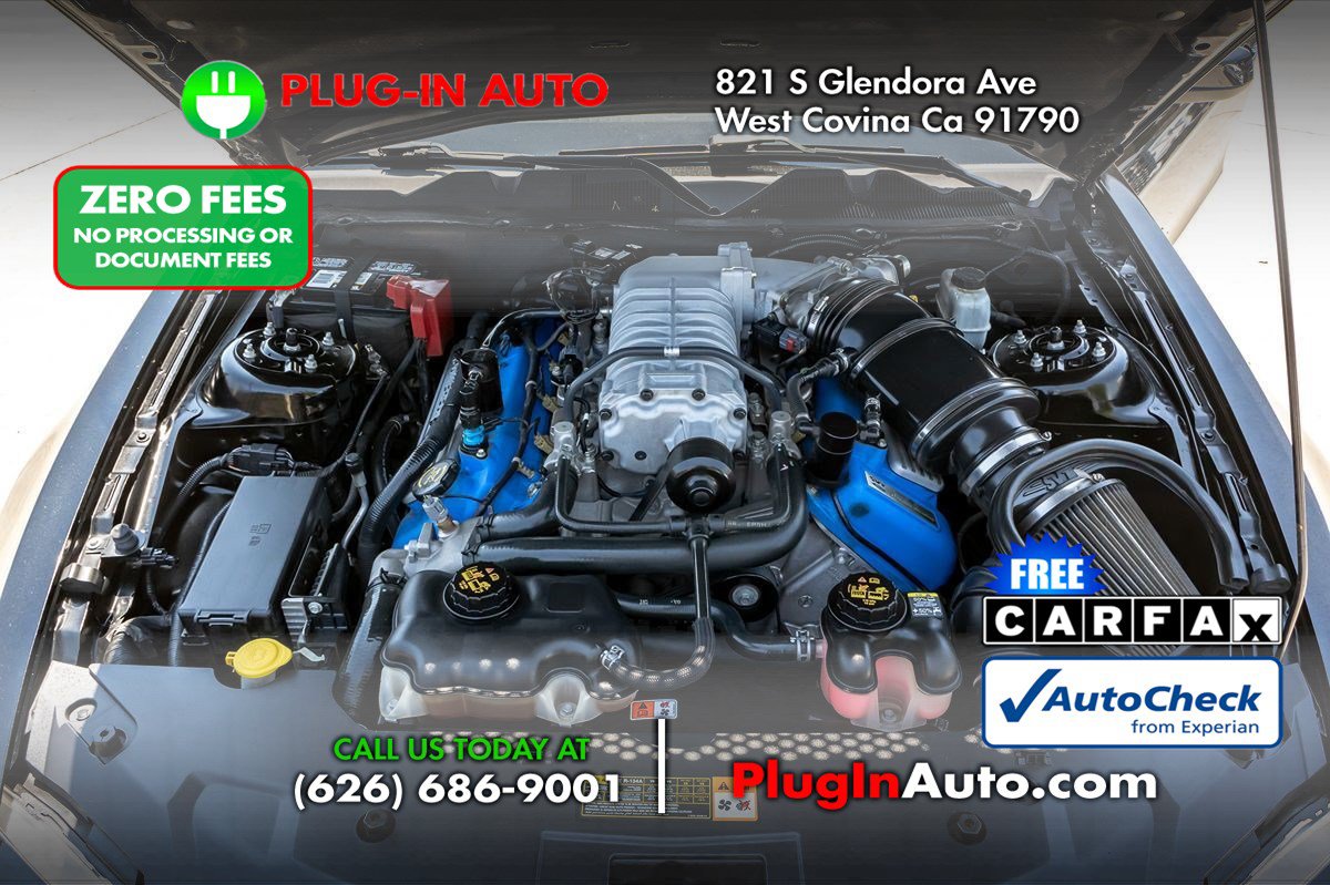 Used 2011 Ford Mustang Shelby GT500 RWD image 13