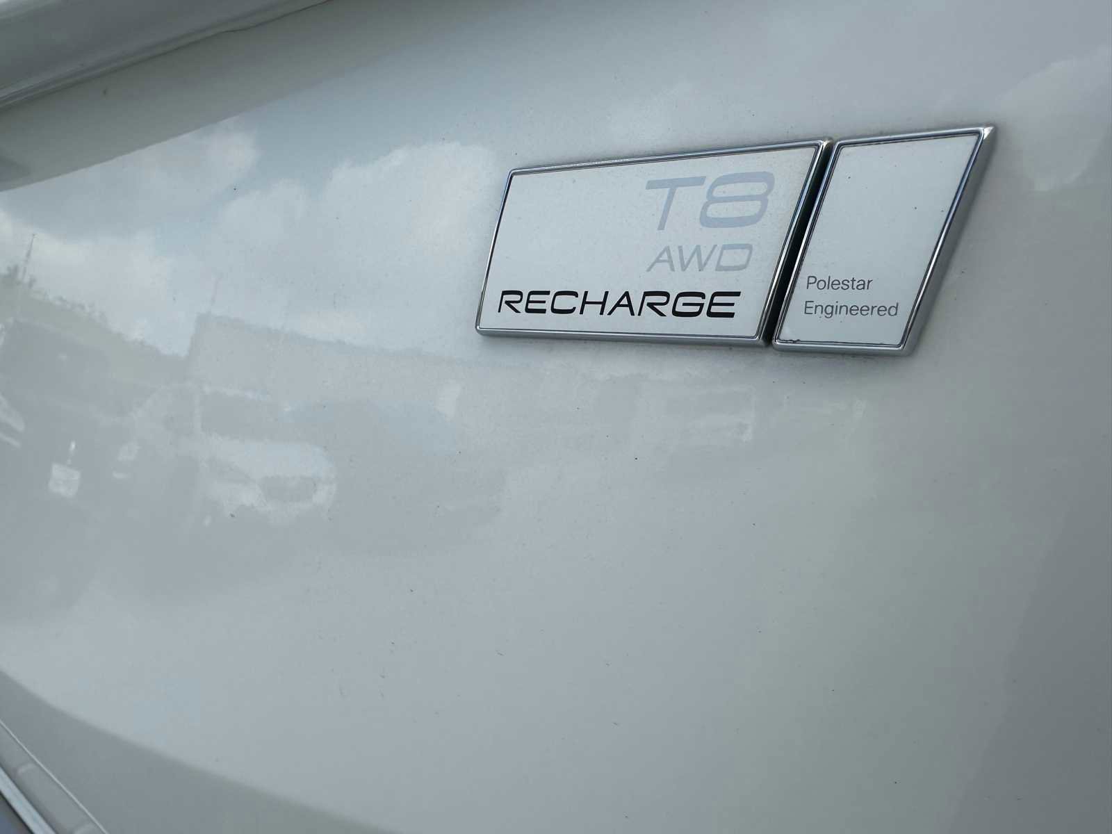 Used 2023 Volvo XC90 T8 Ultimate w/ Protection Package Premier image 14