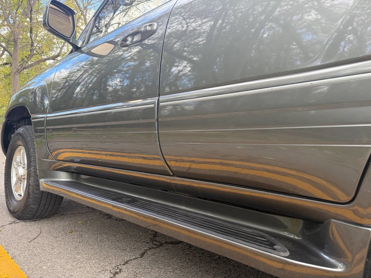 Used 2000 Lexus LX 470 4WD image 25