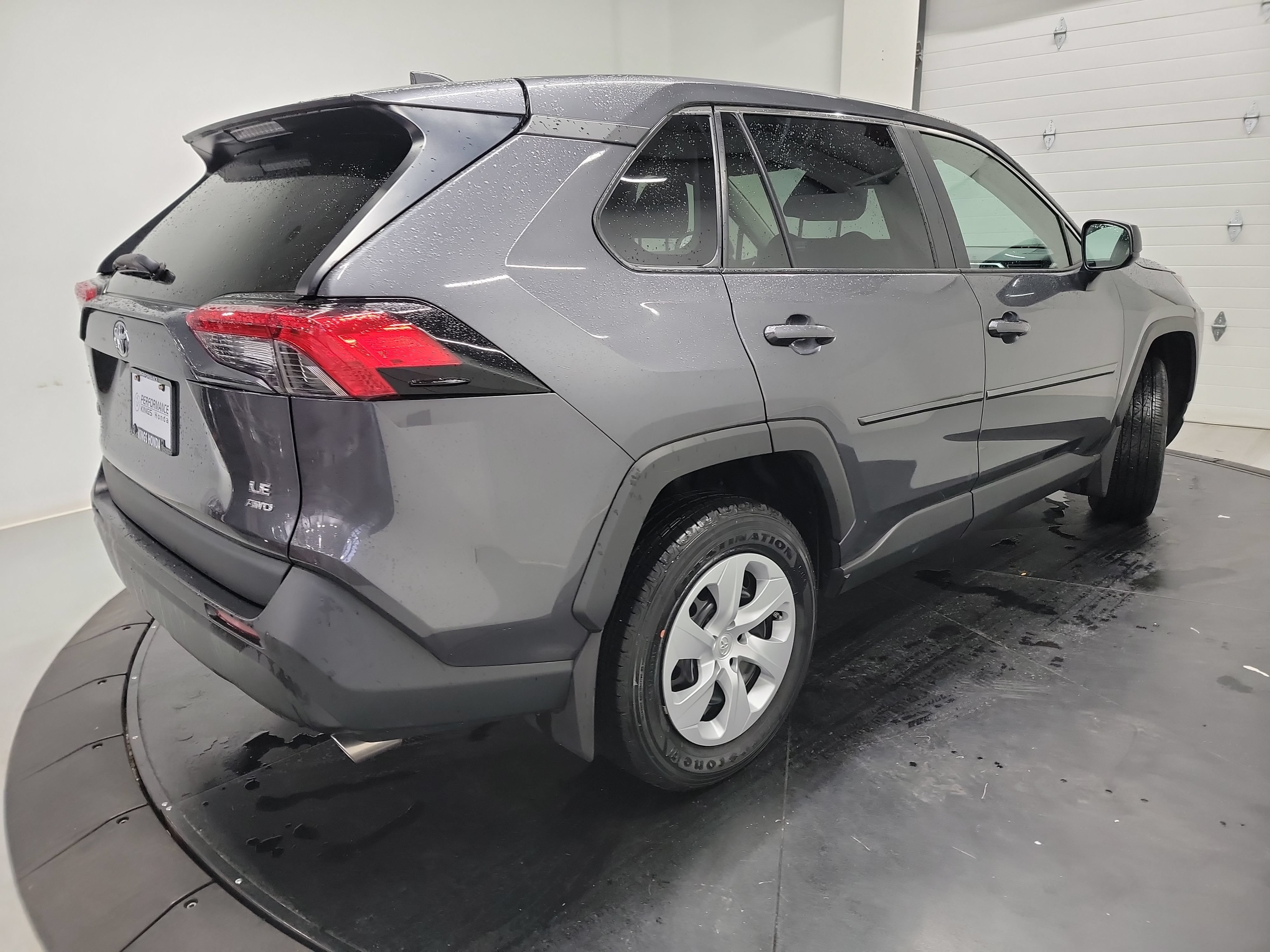 Used 2023 Toyota RAV4 LE AWD/4WD image 9