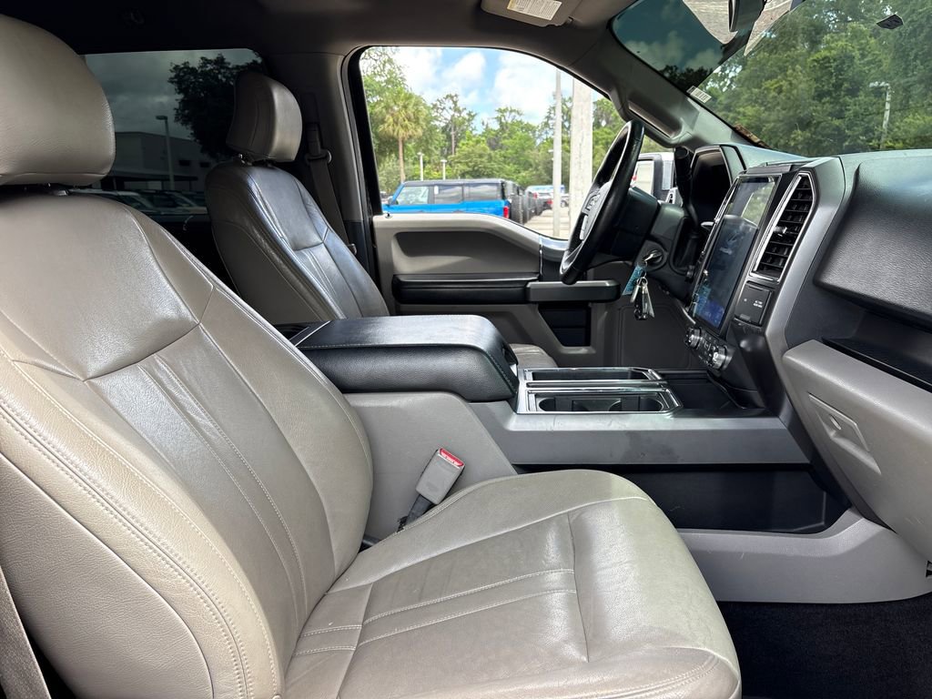 Used 2016 Ford F150 XLT w/ Equipment Group 302A Luxury AWD/4WD image 28