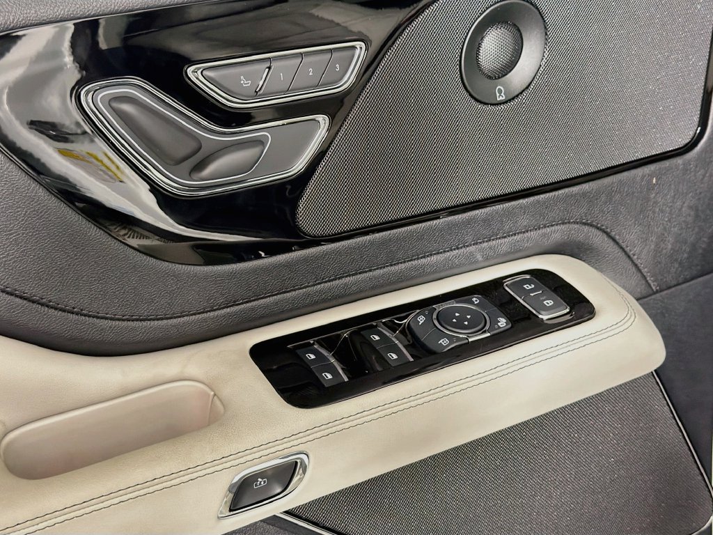 New 2026 Lincoln Aviator Reserve w/ Illumination Package RWD image 18