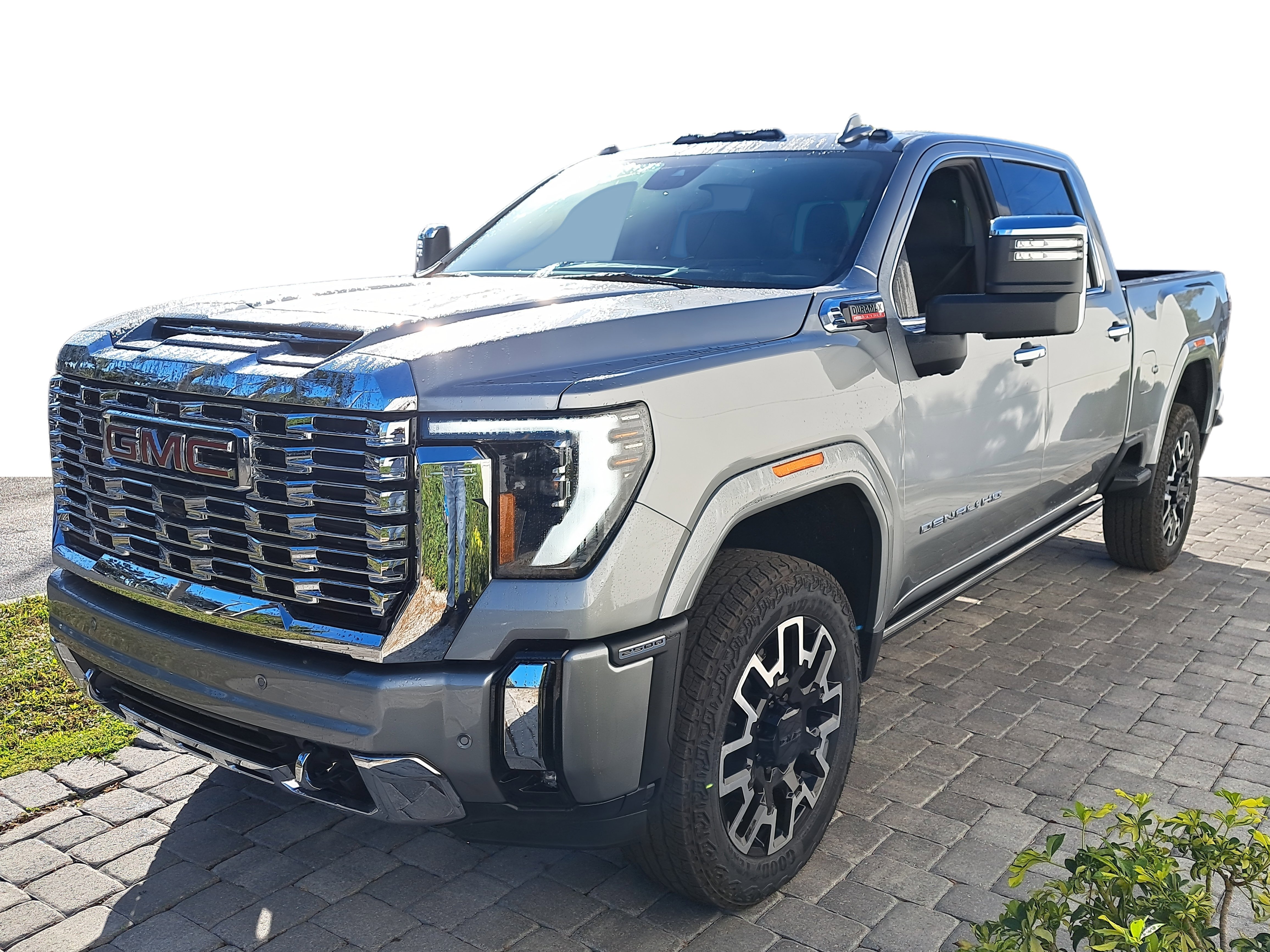 New 2026 GMC Sierra 2500 Denali w/ Denali Reserve Package image 3