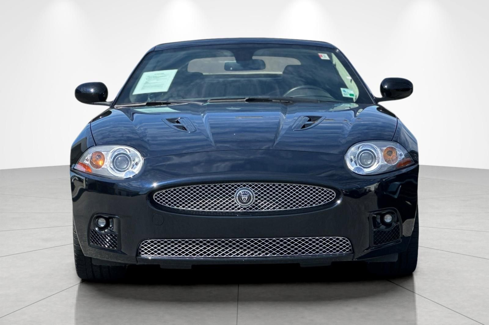 Used 2008 Jaguar XKR R image 9