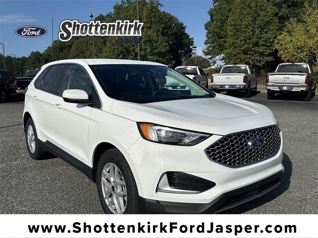 Used 2024 Ford Edge SEL