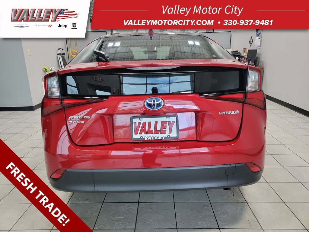 Used 2022 Toyota Prius LE image 6