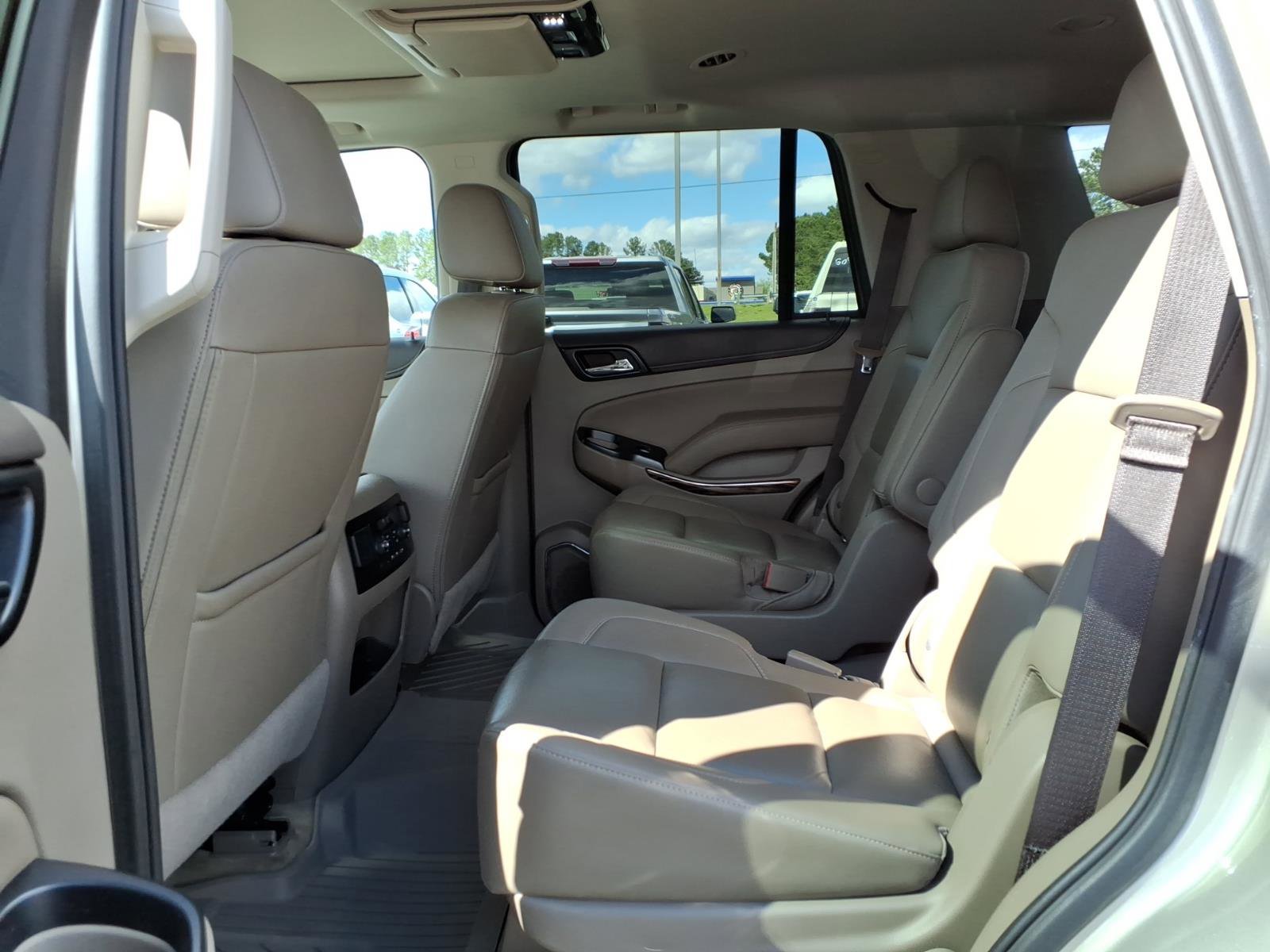 Used 2017 GMC Yukon SLT w/ Open Road Package image 22