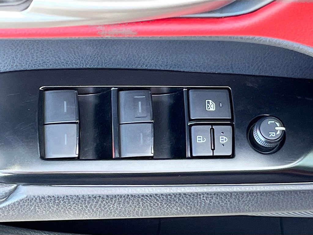 Used 2025 Toyota Camry XSE image 18