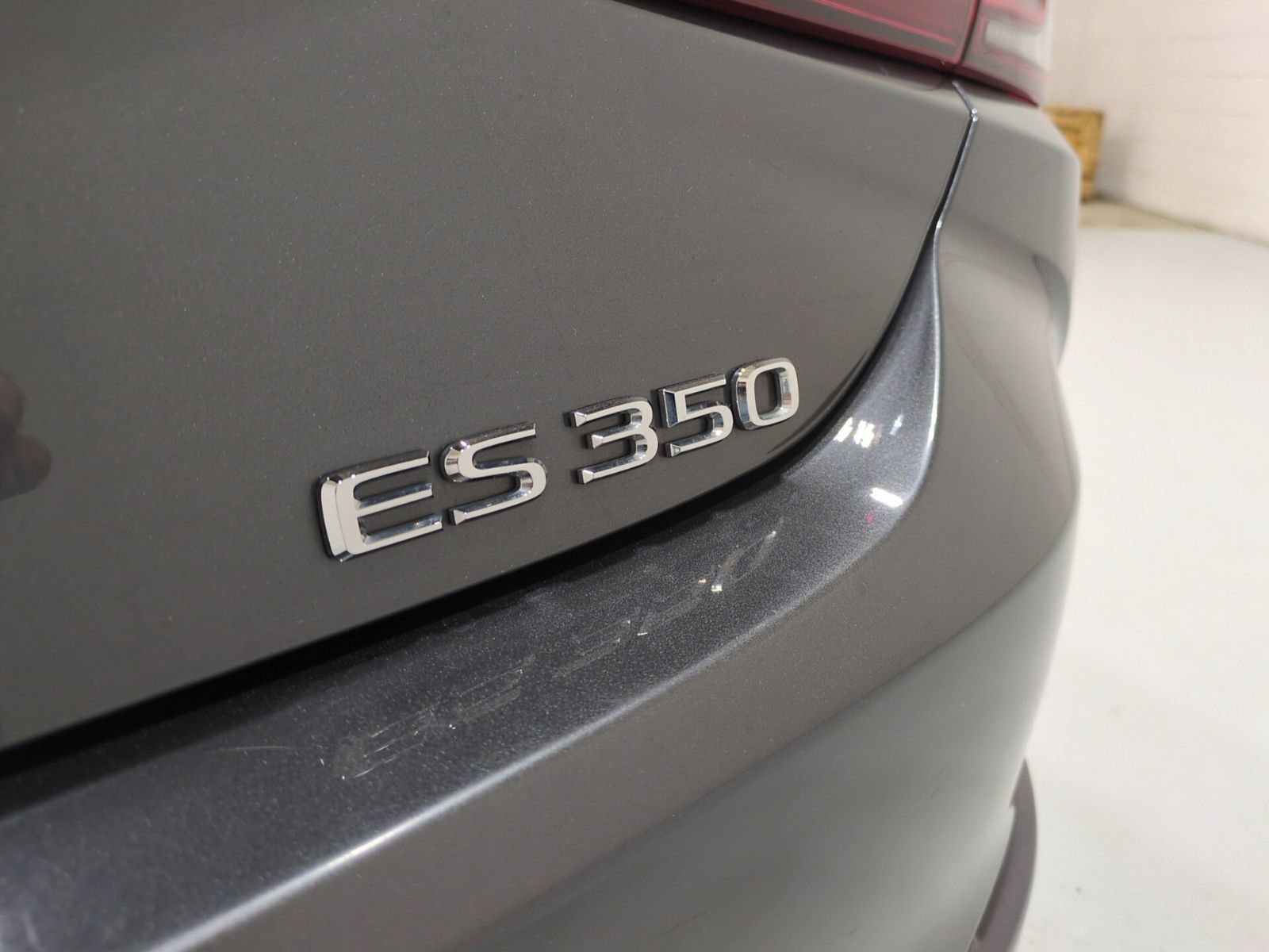 Used 2023 Lexus ES 350 Ultra Luxury w/ Accessory Package (Z1) FWD image 5