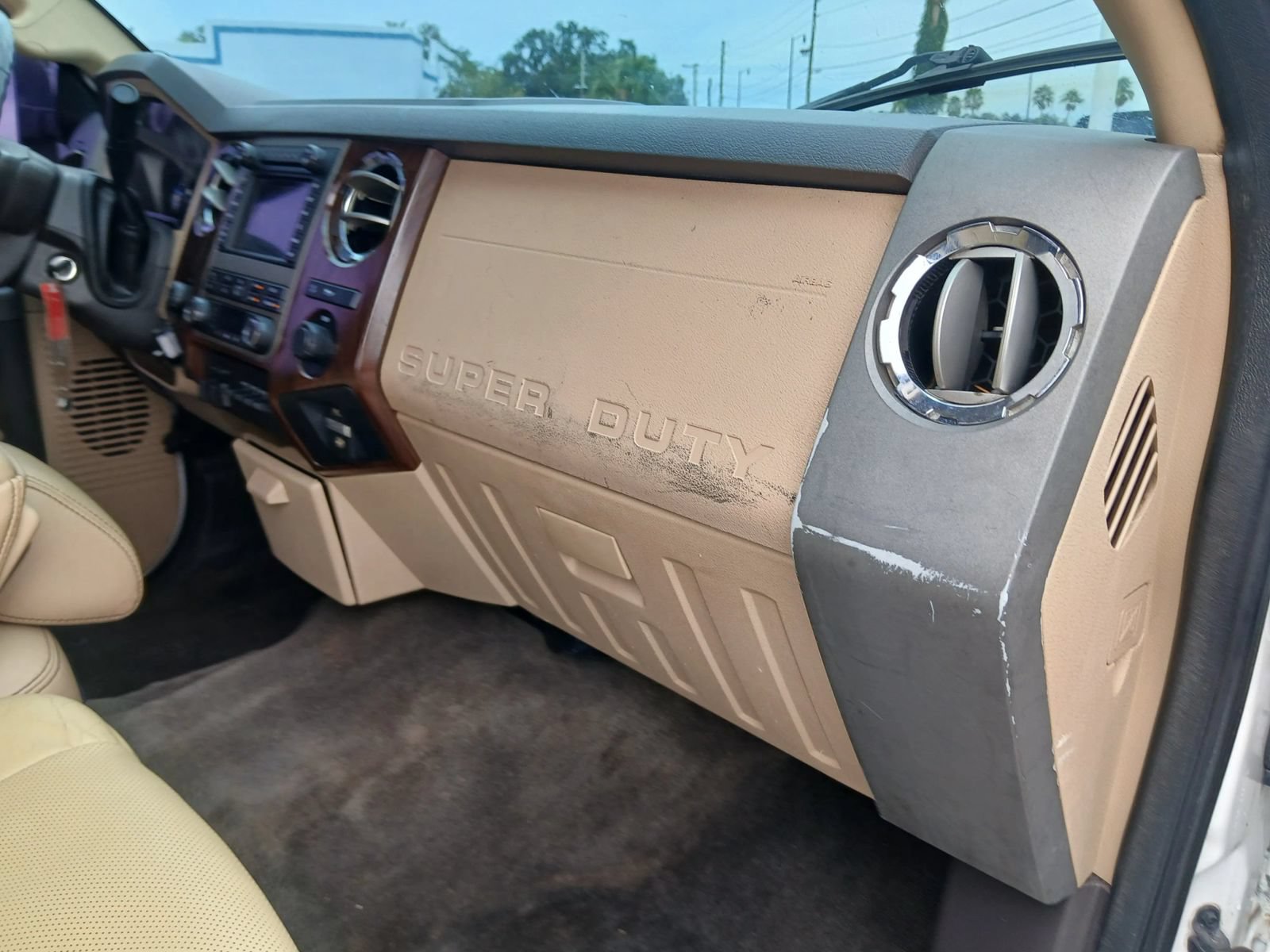 Used 2012 Ford F350 Lariat w/ Lariat Ultimate Pkg AWD/4WD image 15