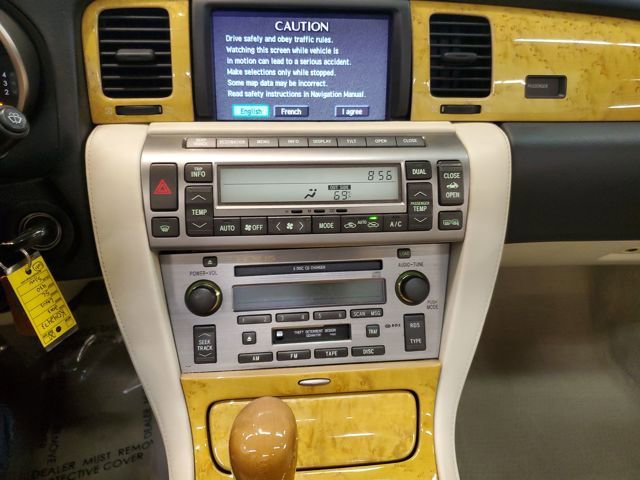 Used 2003 Lexus SC 430 Convertible image 18