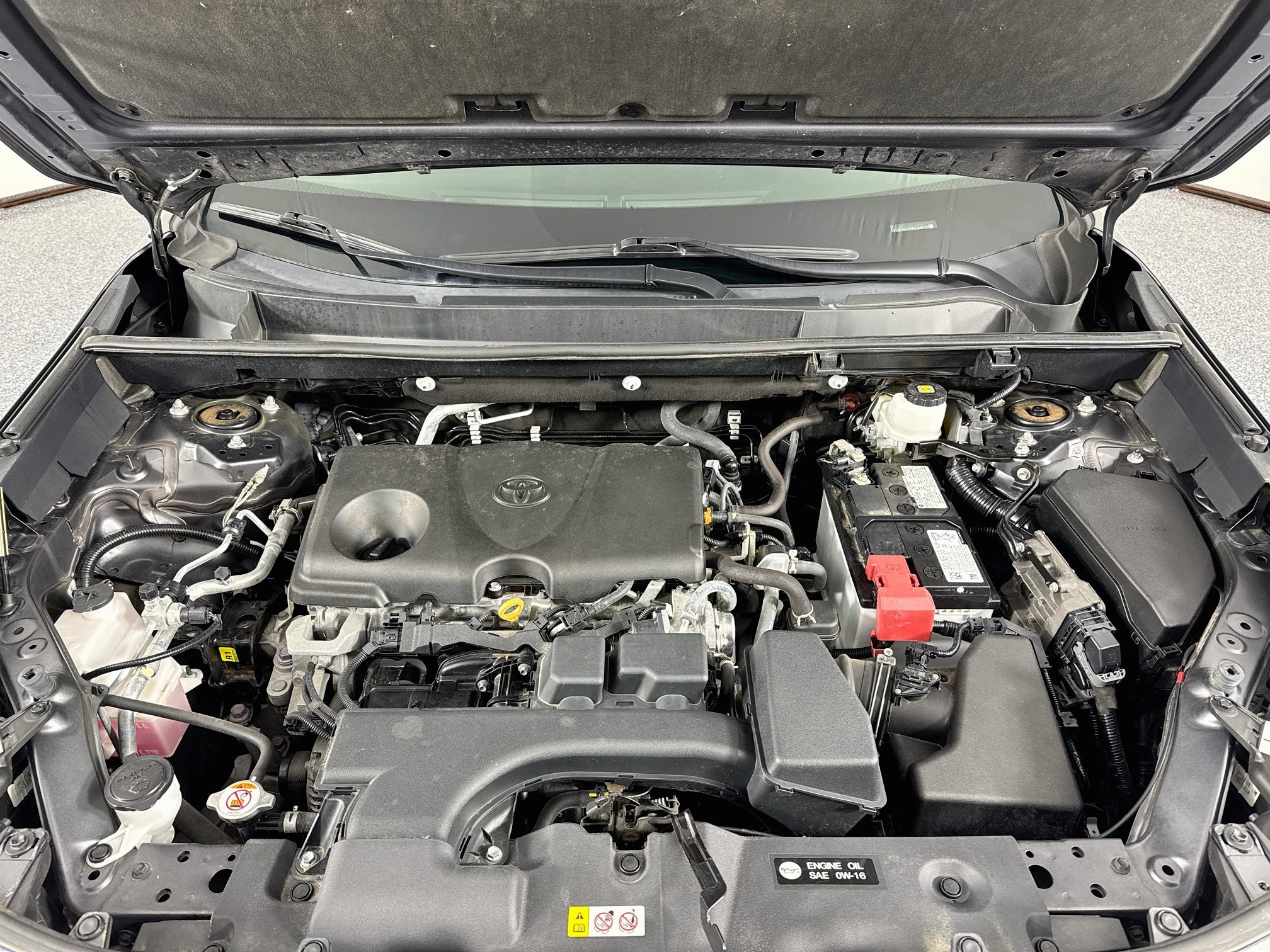Used 2023 Toyota RAV4 LE AWD/4WD image 27