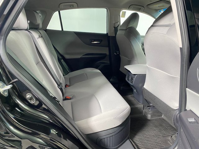 Certified 2023 Toyota Venza LE image 9