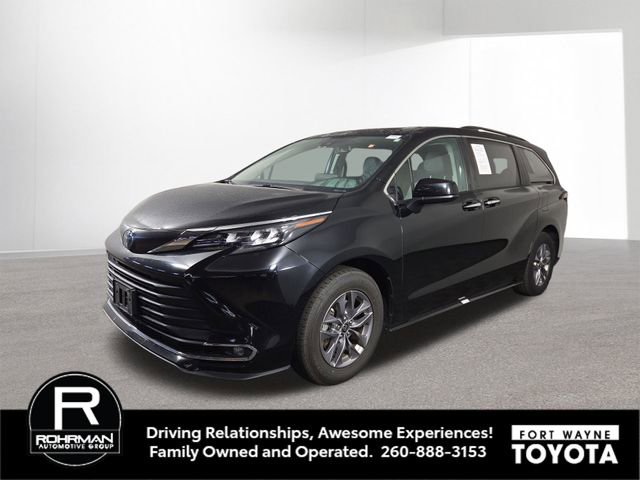 Used 2024 Toyota Sienna XLE