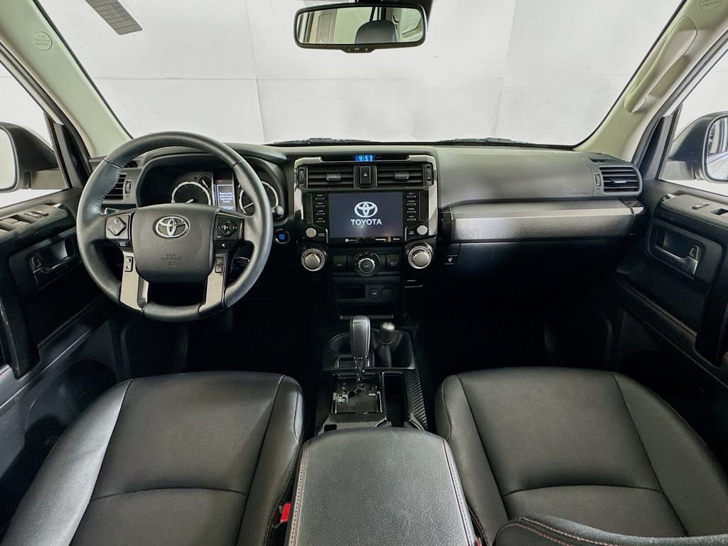 Used 2021 Toyota 4Runner Venture w/ Moonroof Package AWD/4WD image 30