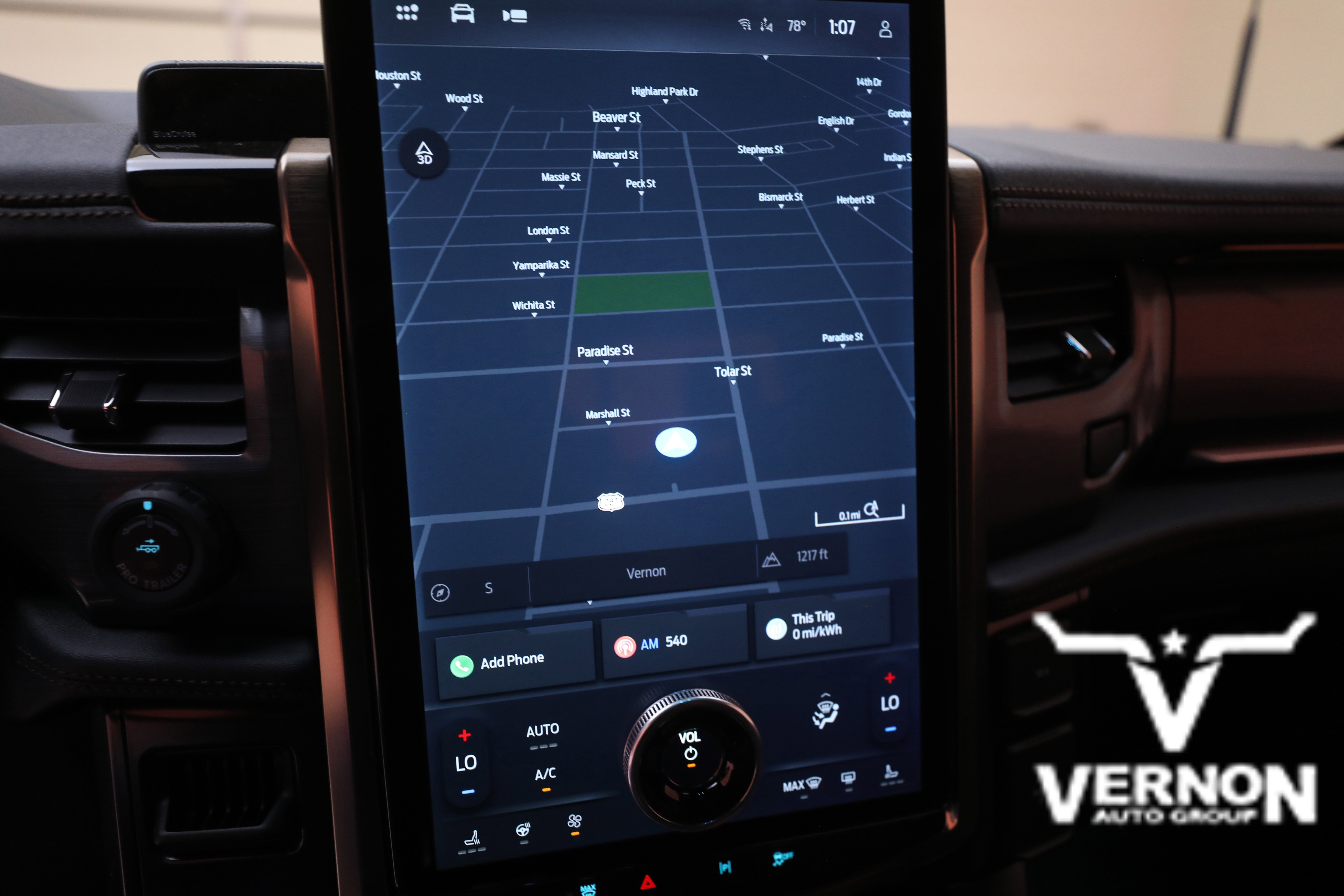 New 2025 Ford F150 Lightning Lariat image 26