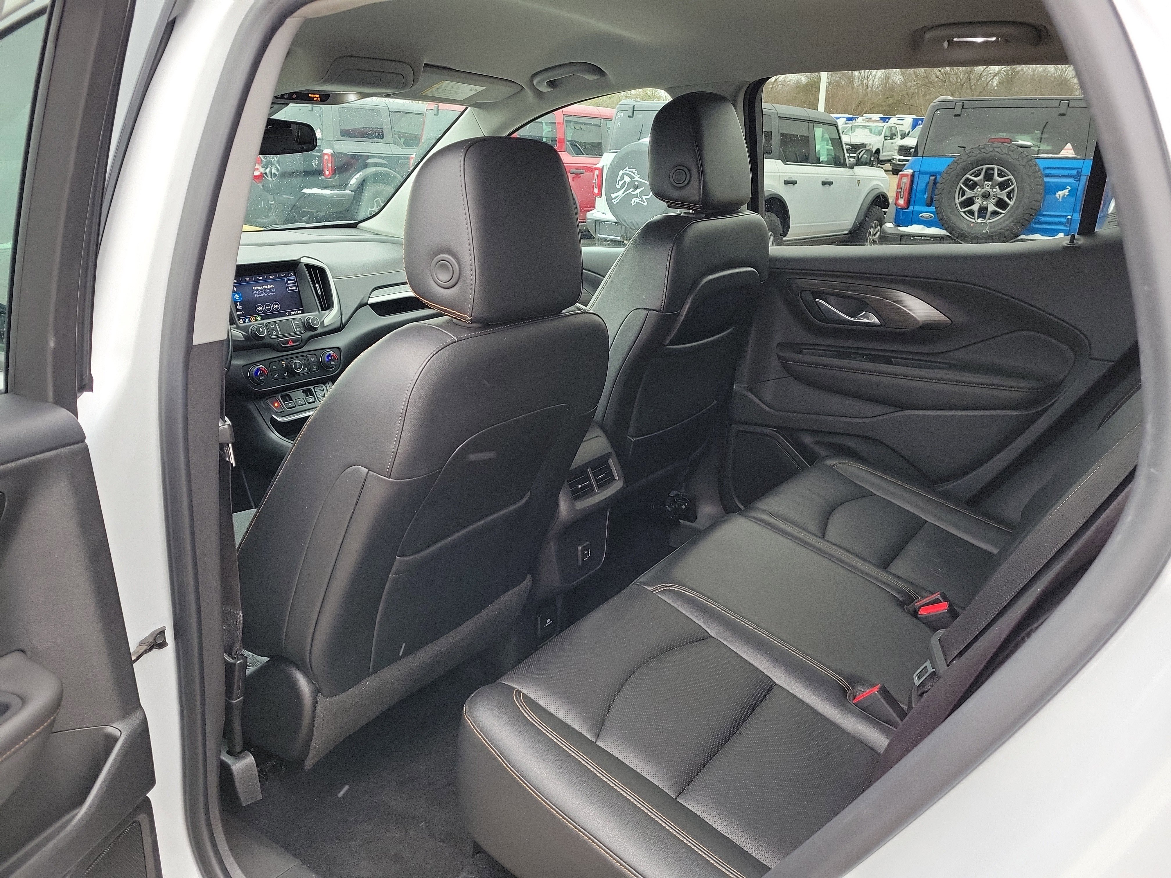 Used 2020 GMC Terrain SLT image 13