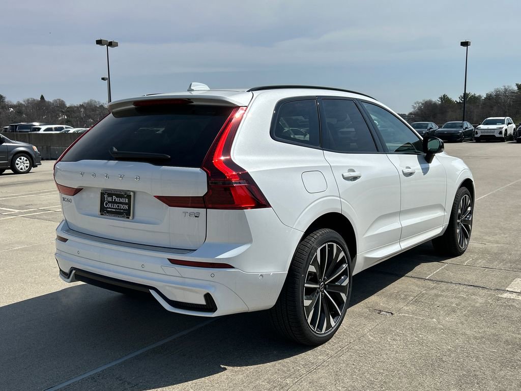 New 2026 Volvo XC60 T8 Ultra w/ Protection Package Premier image 2
