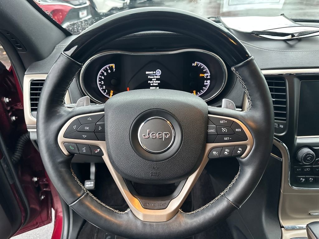 Used 2017 Jeep Grand Cherokee Overland w/ Jeep Active Safety Group image 18