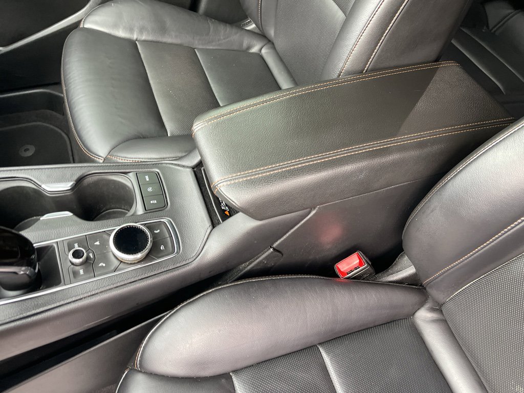 Used 2020 Cadillac XT4 Sport image 16