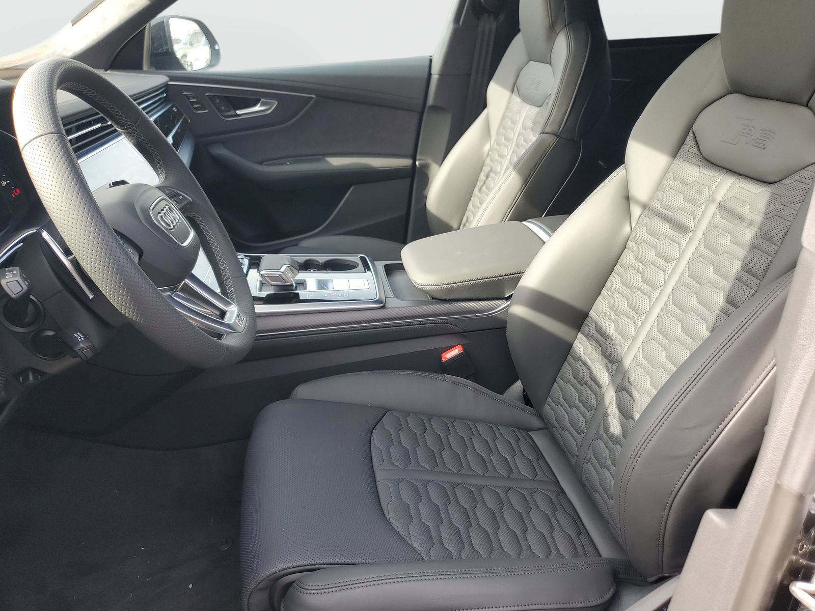 New 2026 Audi RS Q8 performance image 18