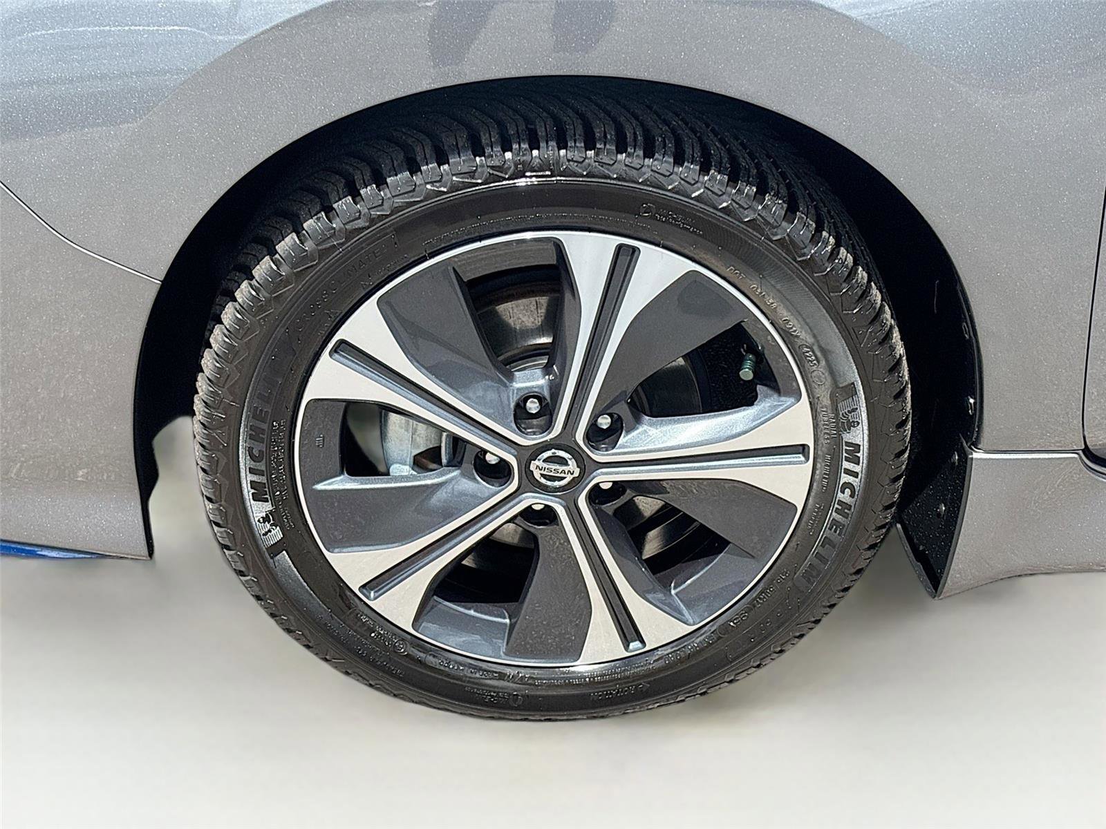 Used 2022 Nissan Leaf SV Plus FWD image 29