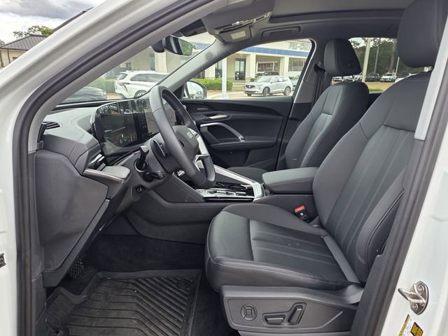 Used 2025 Audi Q5 Premium Plus w/ Premium Plus AWD/4WD image 16