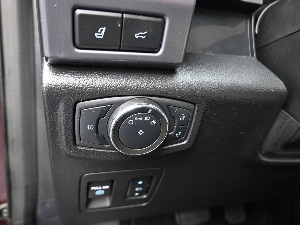 Used 2020 Ford Expedition Platinum image 12