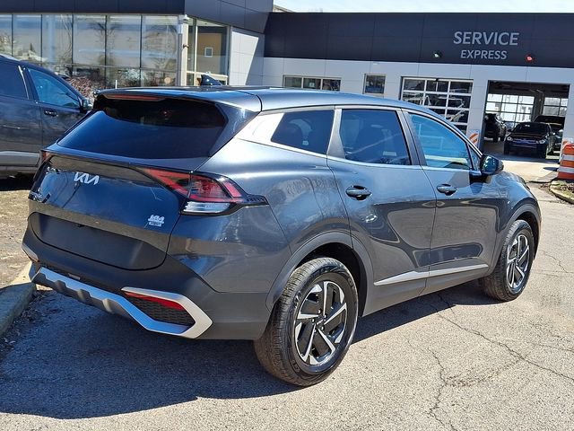 Certified 2024 Kia Sportage LX image 6