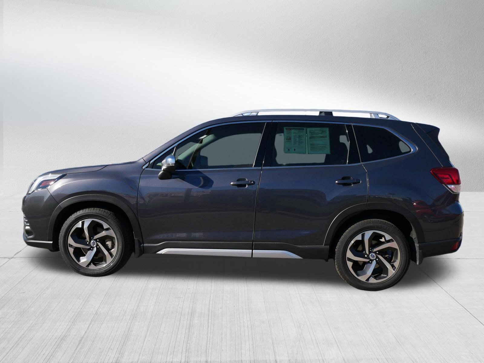 Used 2023 Subaru Forester Touring AWD/4WD image 4