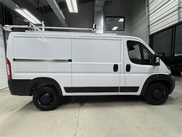 Used 2022 RAM ProMaster 1500 w/ Interior LED Lighting Group image 8