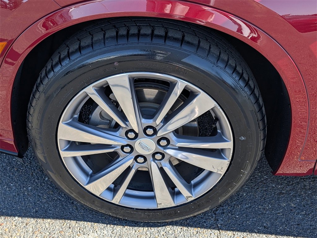 Used 2020 Cadillac XT6 Premium Luxury image 32