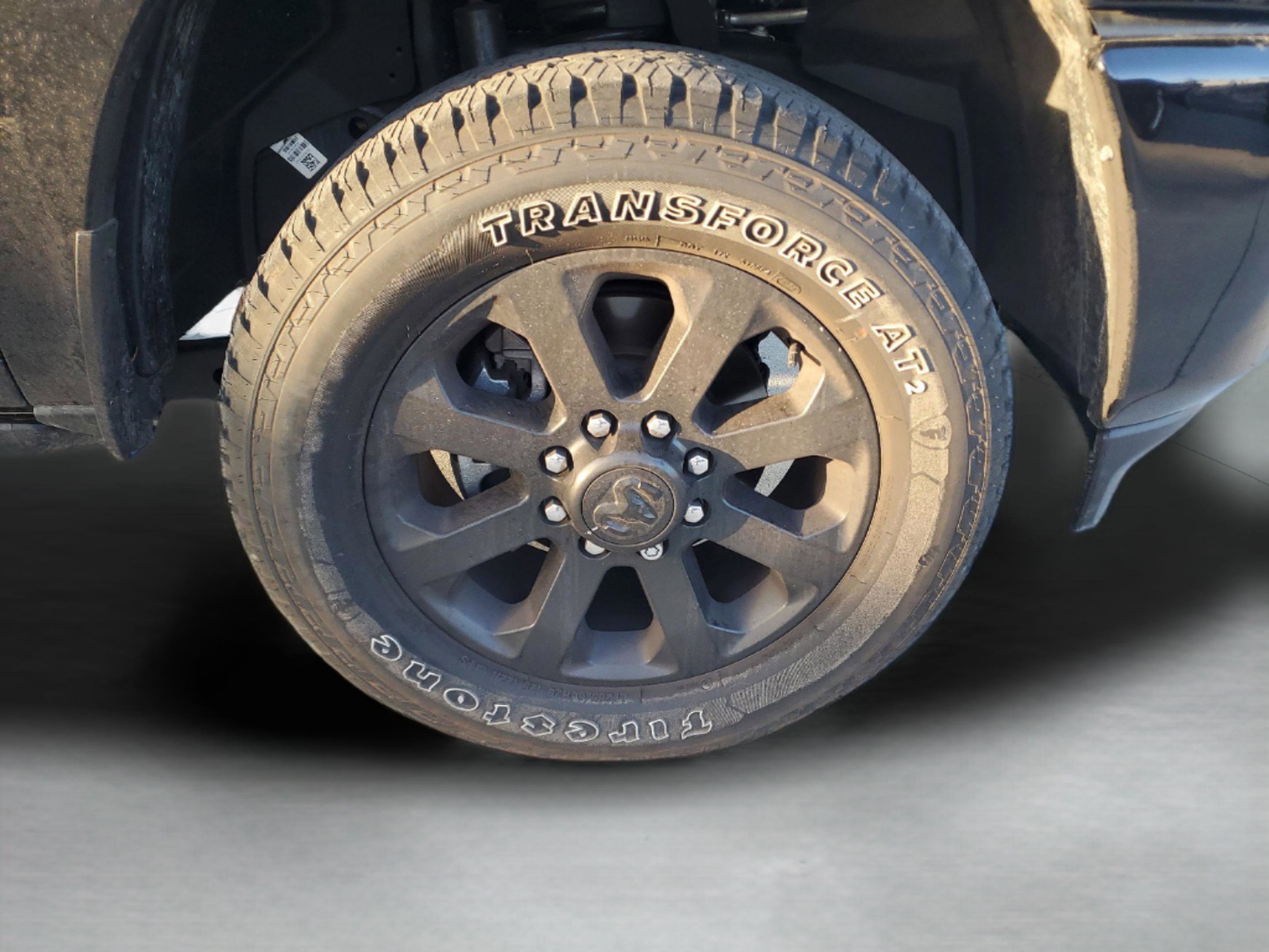 Used 2025 RAM 2500 Laramie image 30