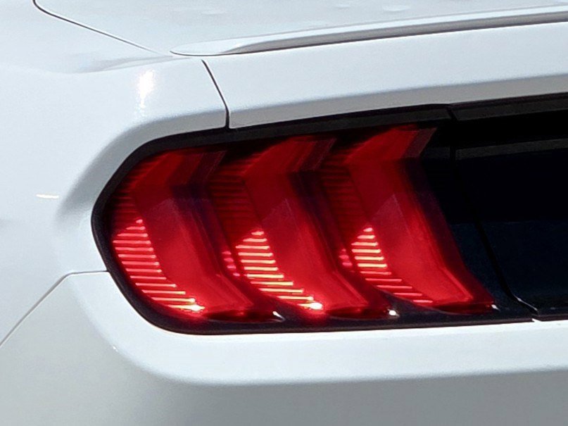 Used 2022 Ford Mustang Premium image 6
