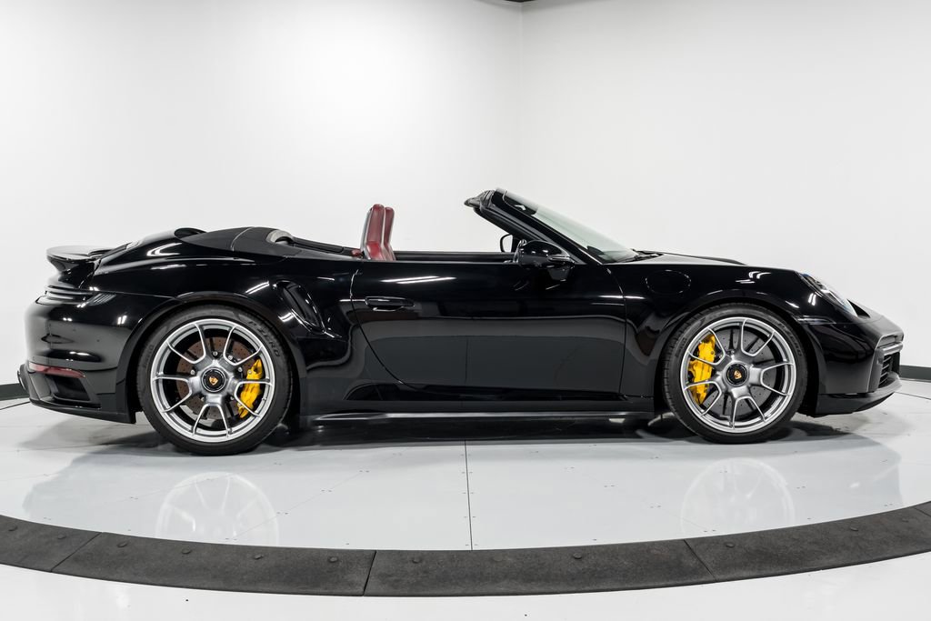Used 2021 Porsche 911 Turbo S AWD/4WD image 2