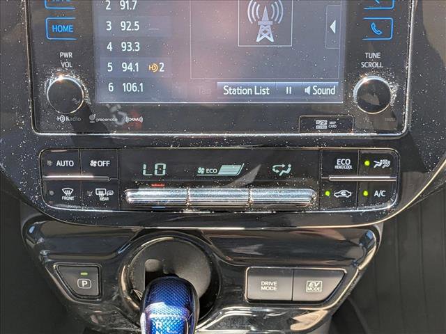 Used 2016 Toyota Prius Three FWD image 14