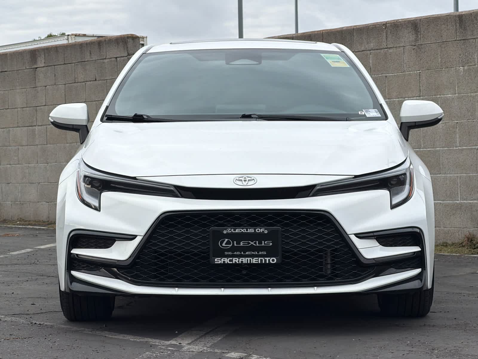 Used 2024 Toyota Corolla SE w/ SE Premium Package FWD image 10