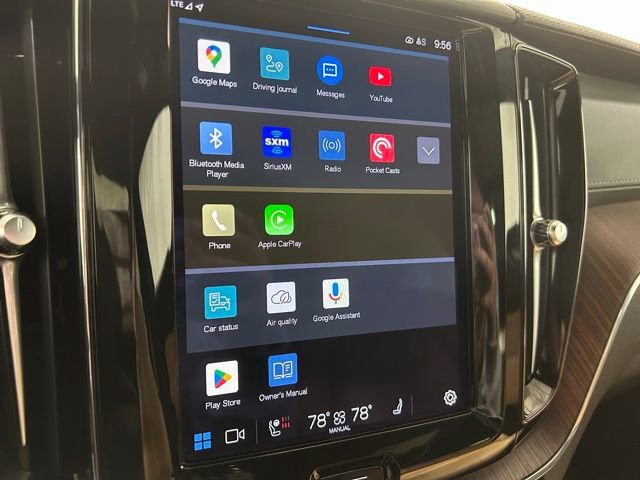 Used 2023 Volvo XC60 B6 Ultimate w/ Climate Package image 17