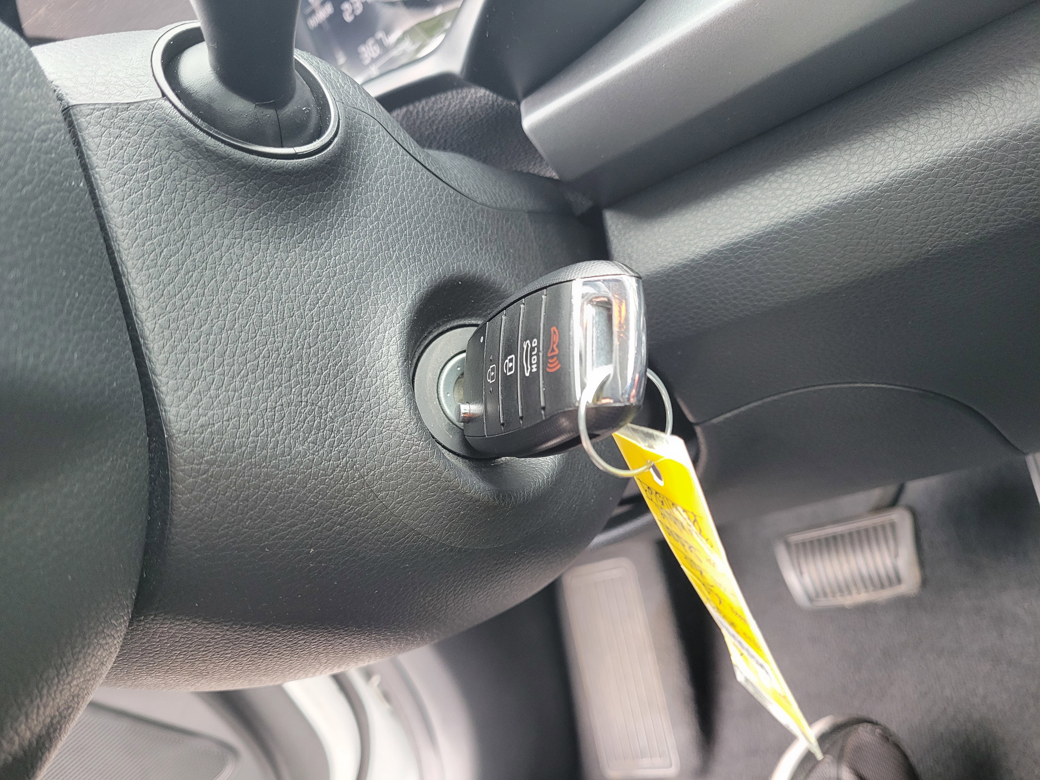 Used 2023 Kia Rio S FWD image 17