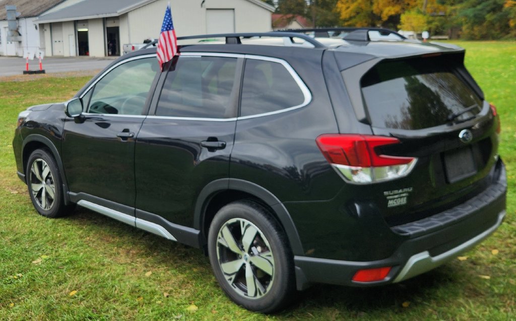 Used 2021 Subaru Forester Touring AWD/4WD image 5