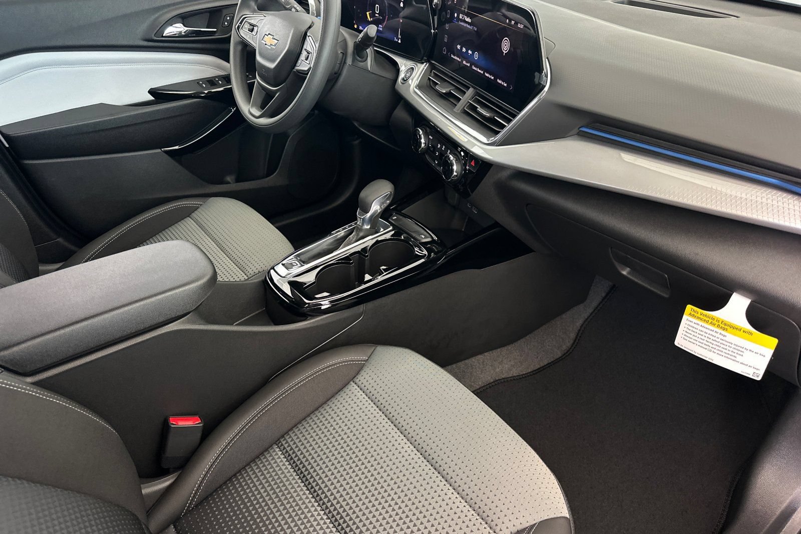New 2026 Chevrolet Trax LT FWD image 16