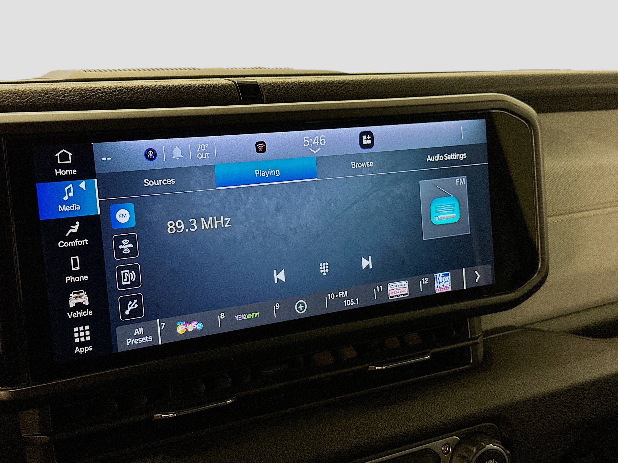 Used 2025 Jeep Wrangler Sport S image 21